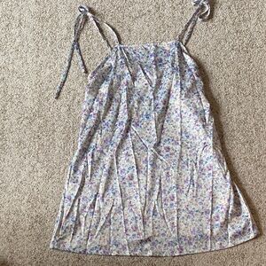 Floral Tie-Shoulder Mini Dress in Lavender/White